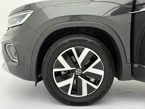 Volkswagen Tayron 2023, фото 21