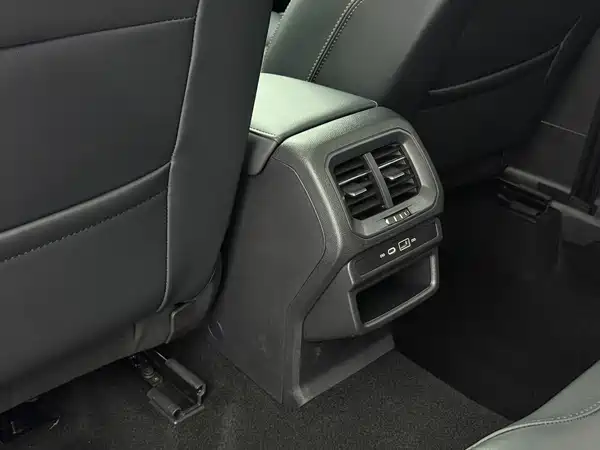 Volkswagen Tharu 2022, фото 13
