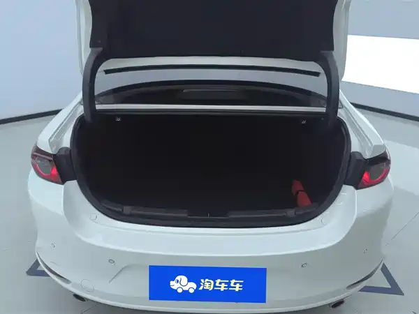 Mazda 3 2023, фото 4
