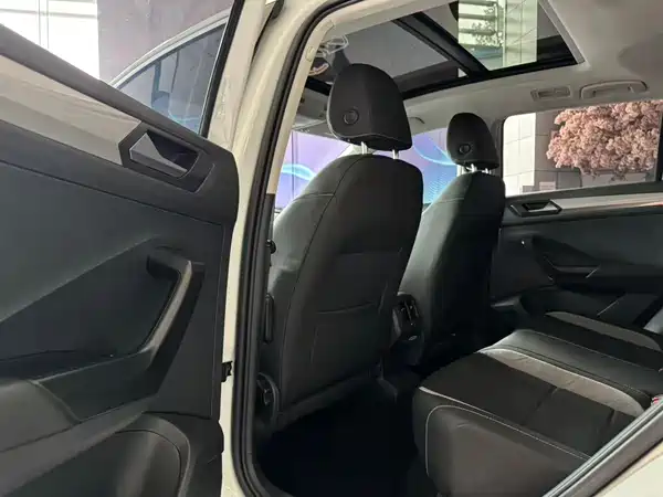 Volkswagen T-ROC 2022, фото 16