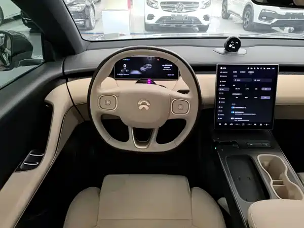 NIO ET5T 2024, фото 10