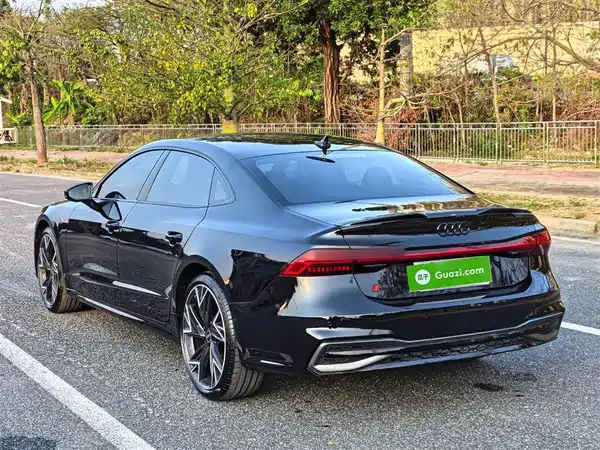 Audi A7L 2024, фото 23