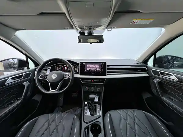 Volkswagen Tiguan L 2023, фото 11