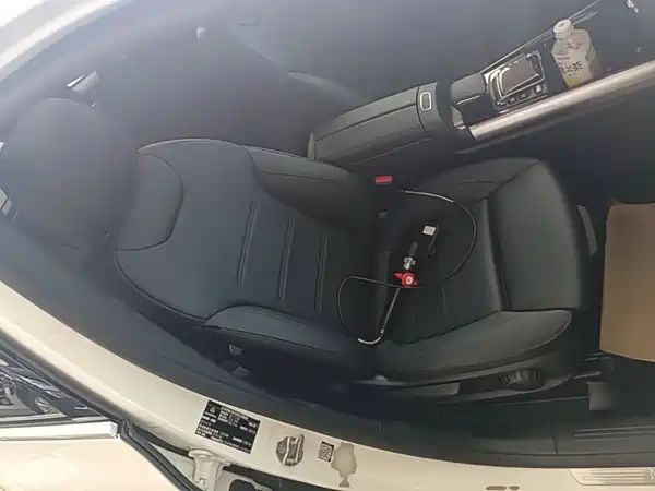 Mercedes-Benz GLA 2022, фото 25