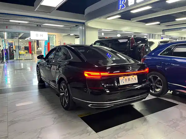 Volkswagen Passat 2022, фото 9
