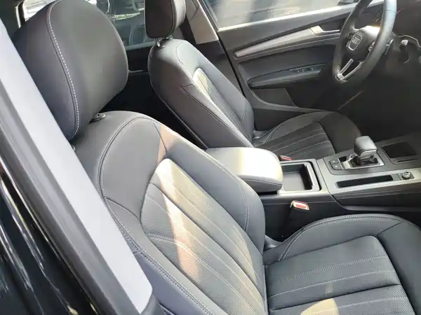 Audi Q5L 2022, фото 19