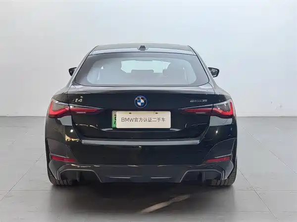 BMW i4 2023, фото 5