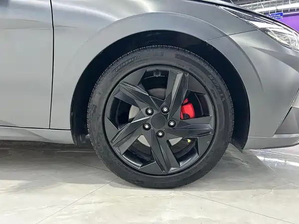 Hyundai Elantra 2022, фото 7