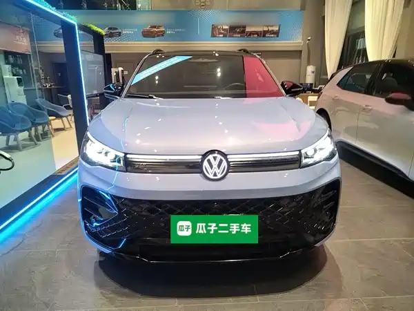 Volkswagen Tiguan L 2024, фото 2