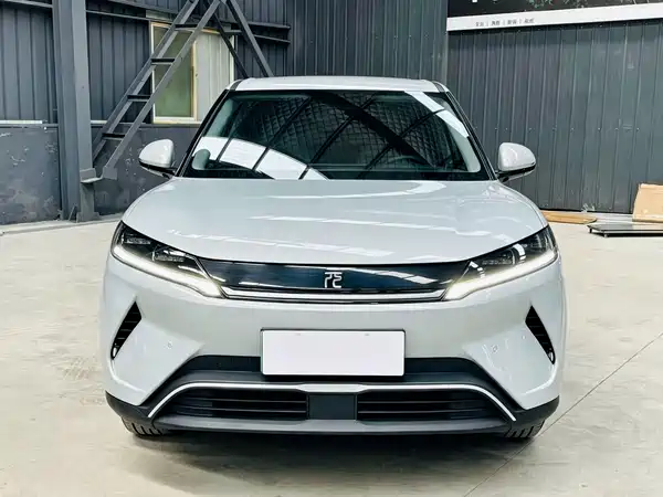 BYD Yuan UP 2025, фото 2