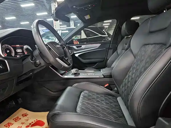 Audi A6L 2025, фото 7