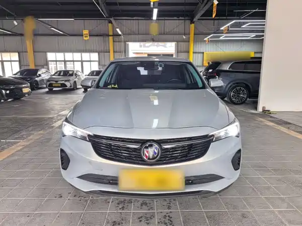 Buick Verano 2023, фото 2