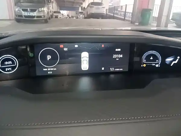 Changan UNI-V 2024, фото 12