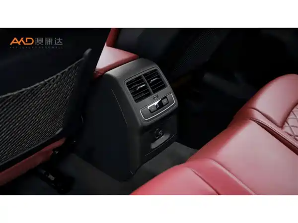 Audi S4 2024, фото 9