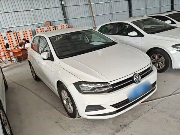 Volkswagen Polo 2023, фото 3