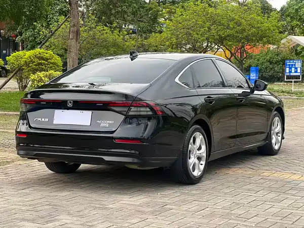 Honda Accord 2024, фото 16