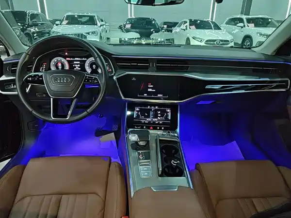 Audi A6L 2023, фото 9