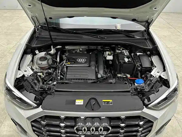 Audi Q3 2023, фото 21