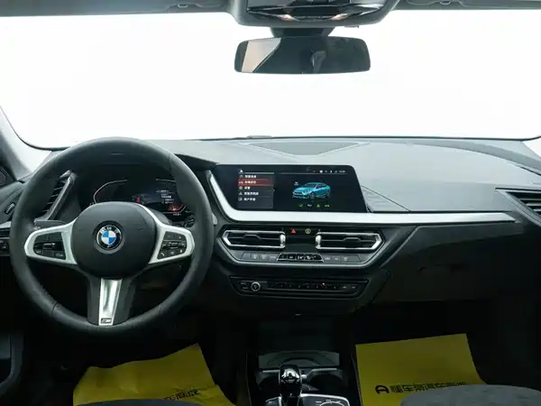 BMW 2 Series 2023, фото 17