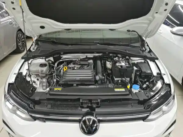 Volkswagen Golf 2023, фото 19