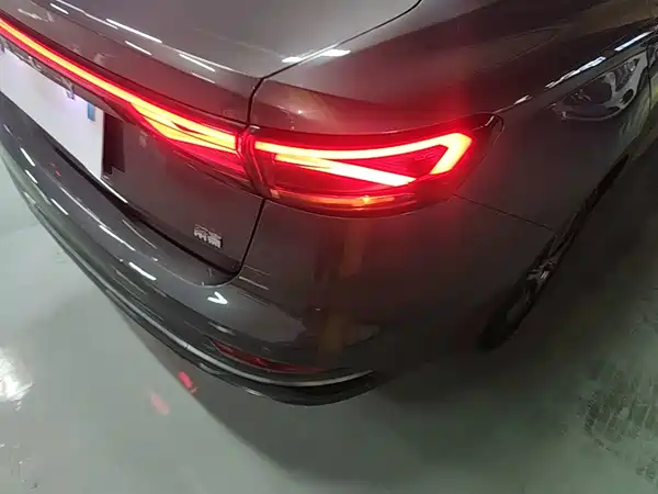 Geely Emgrand 2022, фото 8