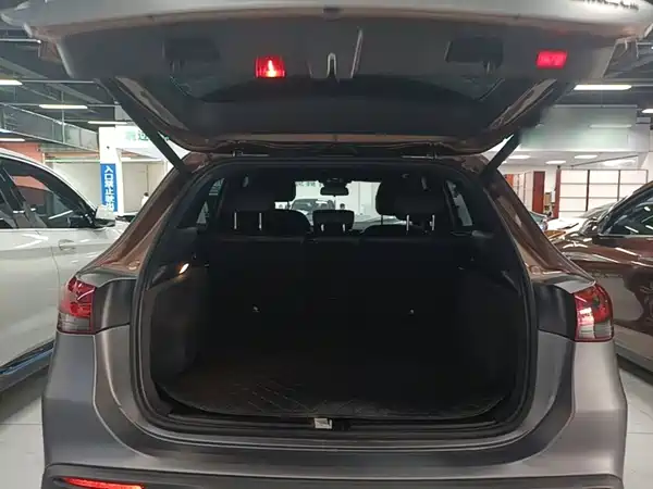 Mercedes-Benz EQA 2023, фото 18