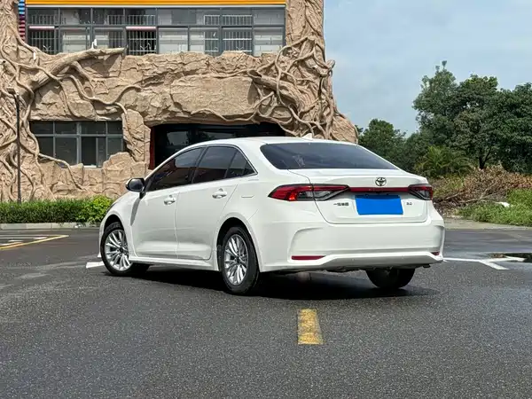 Toyota Allion 2023, фото 3