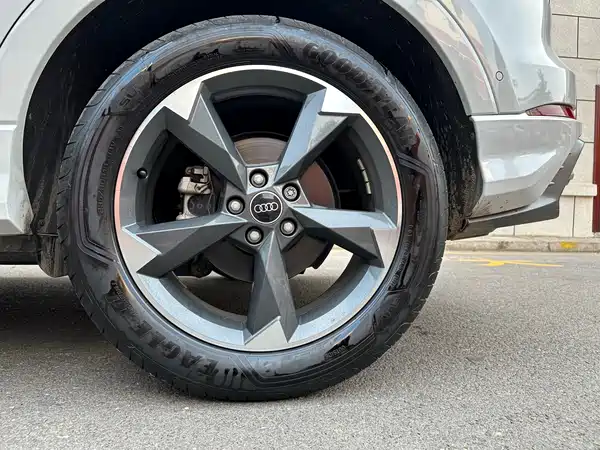 Audi Q3 2022, фото 19