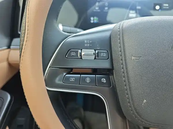 BYD Song L DM-i 2024, фото 24