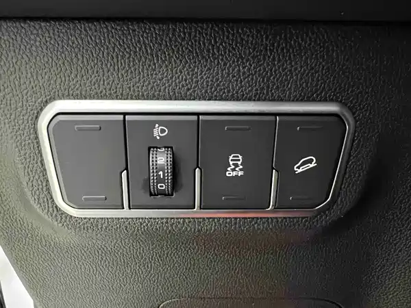 Haval M6 2021, фото 9
