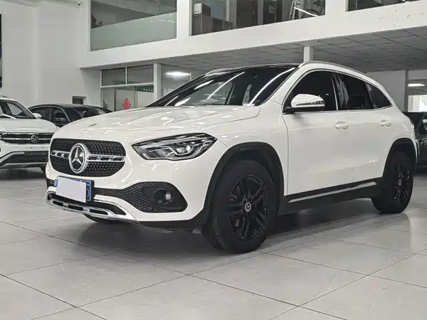 Mercedes-Benz GLA 2023