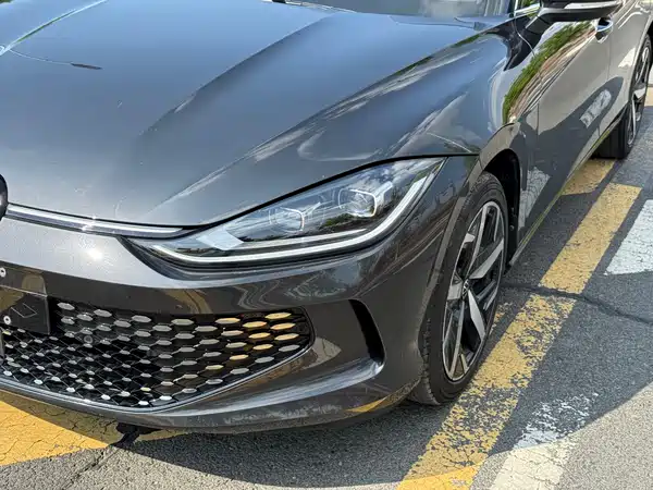 Volkswagen Lamando 2023, фото 4