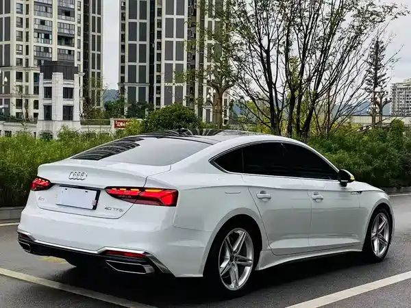 Audi A5 2022, фото 20
