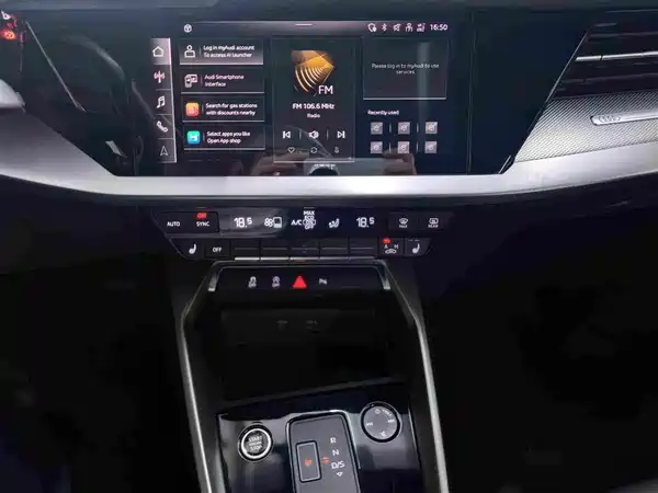 Audi A3 2022, фото 13