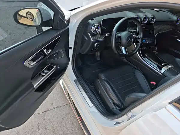 Mercedes-Benz C-Class 2024, фото 15