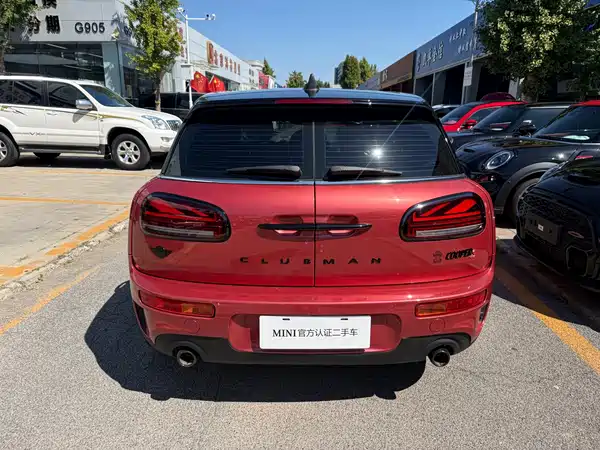 MINI CLUBMAN 2023, фото 5
