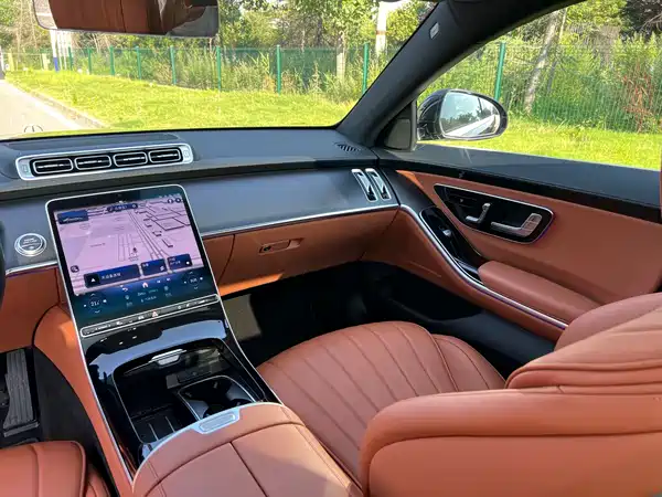 Mercedes-Benz S-Class 2023, фото 7