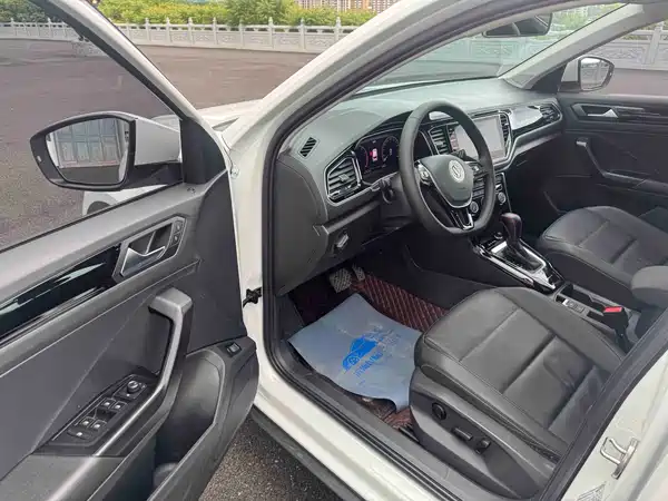 Volkswagen T-ROC 2022, фото 7