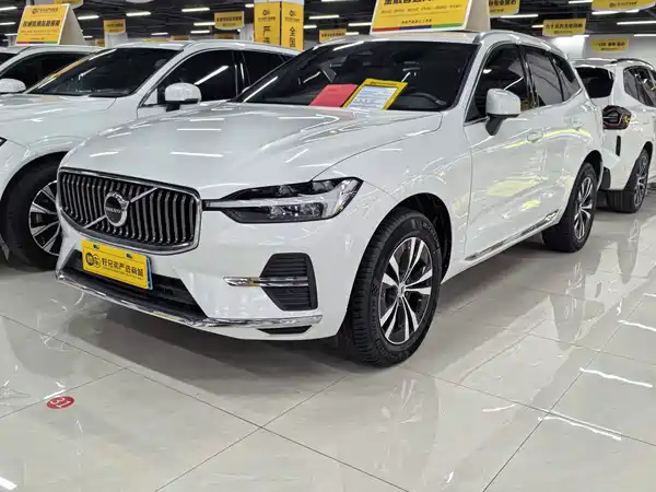 Volvo XC60 2024, фото 2