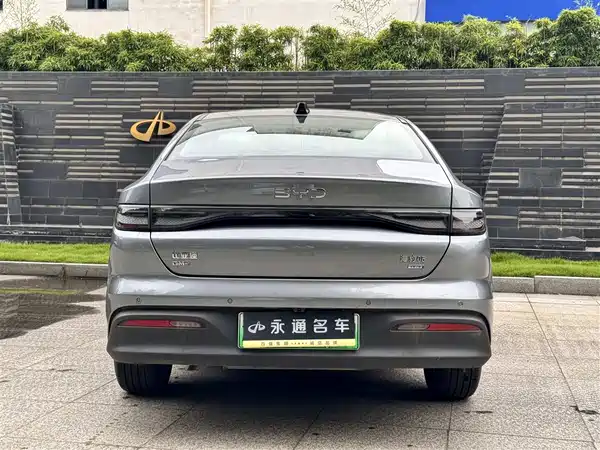 BYD Seal 05 DM-i 2025, фото 8