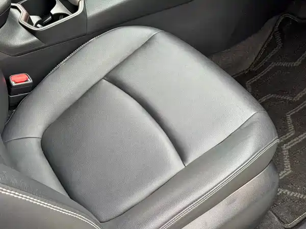 Toyota RAV4 2023, фото 8