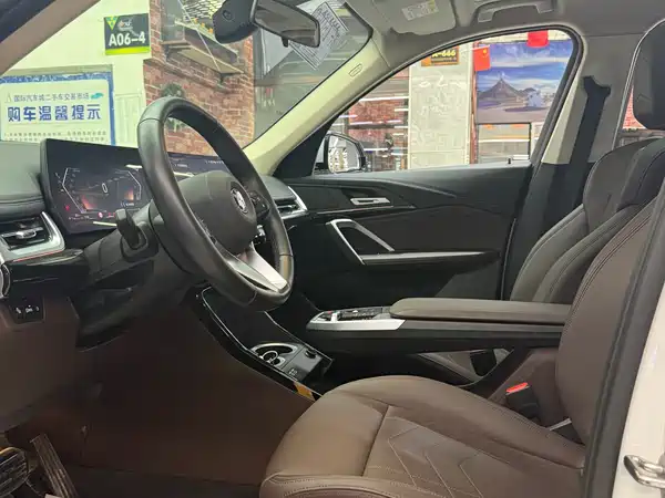 BMW X1 2023, фото 12