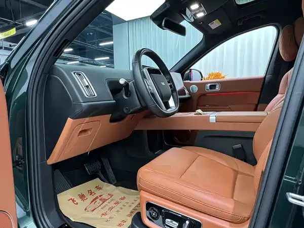 Li Auto L8 2024, фото 6