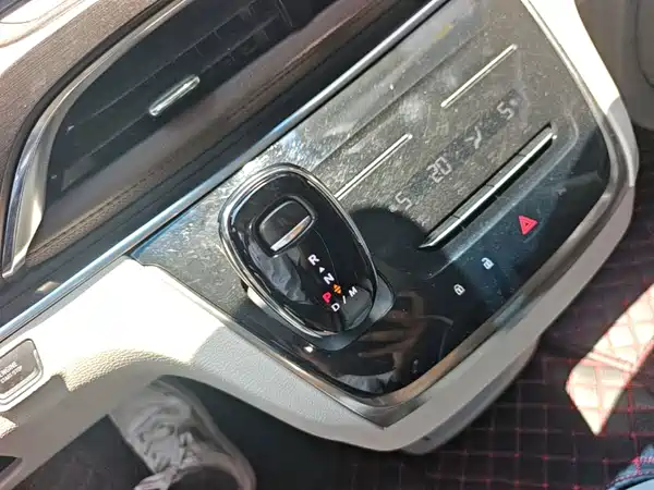 Buick GL8 2022, фото 13