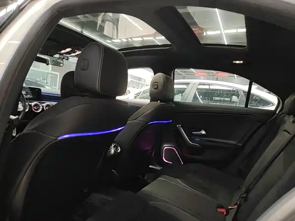 Mercedes-Benz A-Class 2022, фото 16