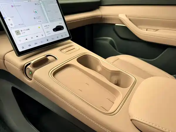 NIO EC6 2024, фото 5