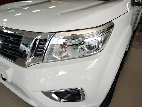Nissan Navara 2021, фото 17