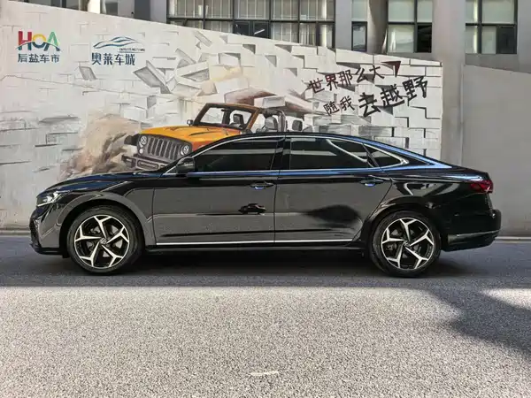 Volkswagen Passat 2025, фото 3
