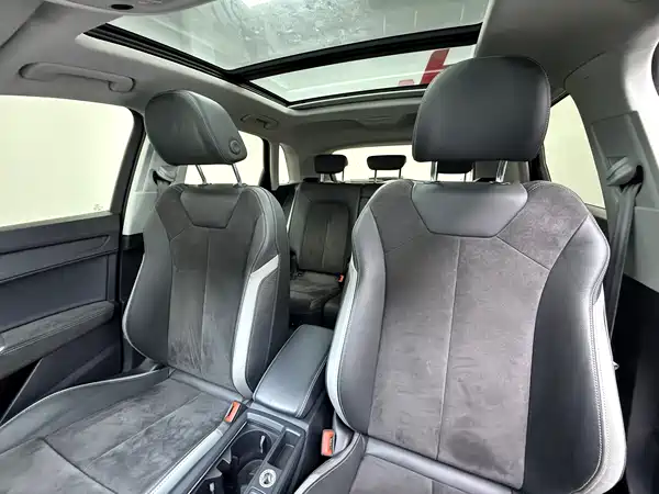 Audi Q3 2022, фото 11