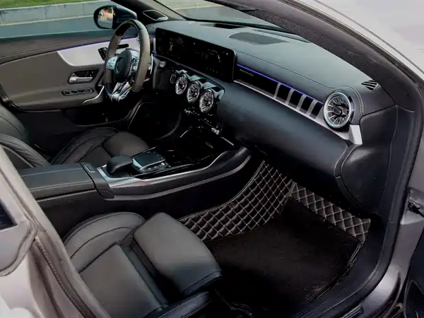 Mercedes-Benz CLA AMG 2023, фото 12